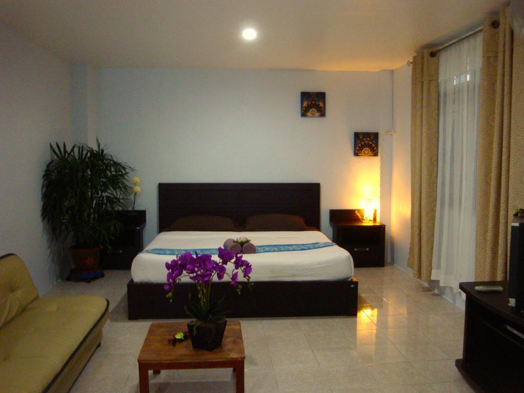 Similan Hotel Bang Tao Beach  Exterior foto