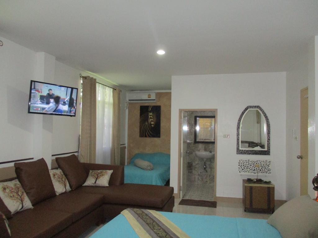 Similan Hotel Bang Tao Beach  Exterior foto